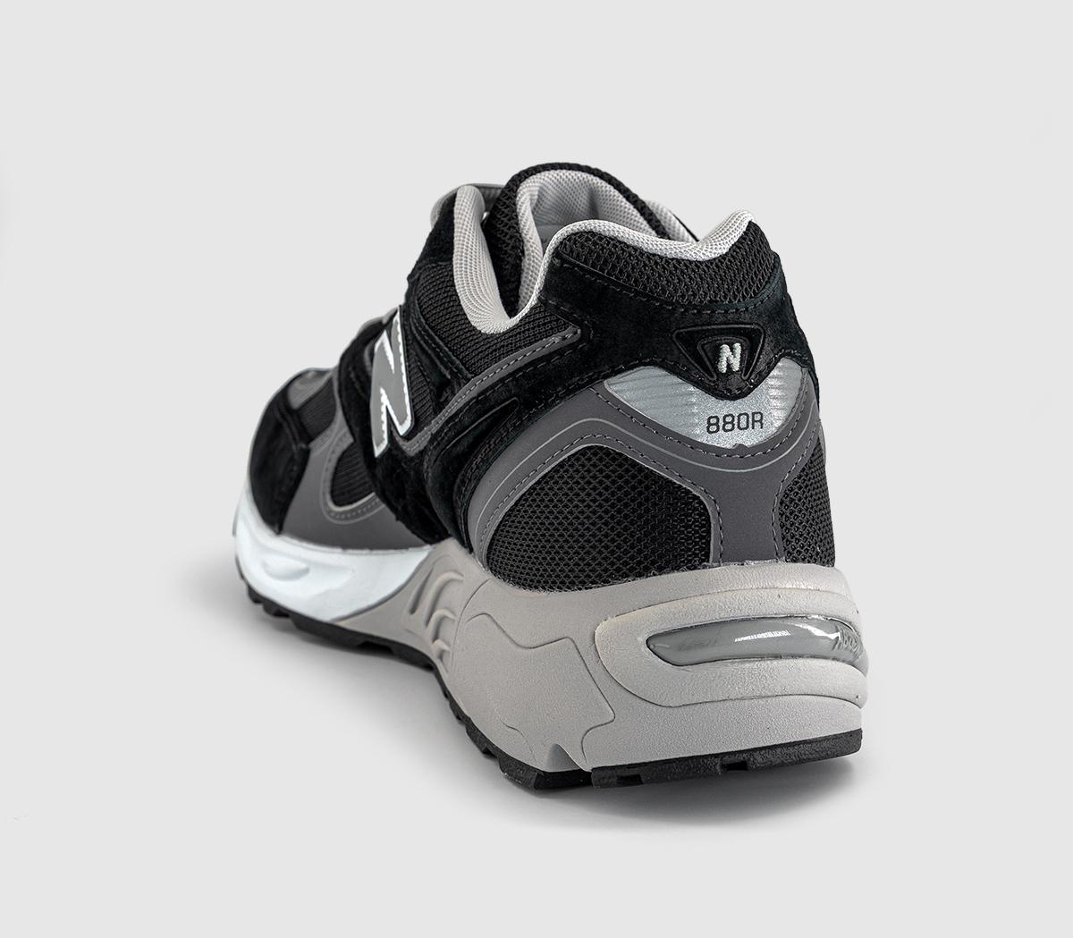 New Balance880R TrainersBlack Castlerock