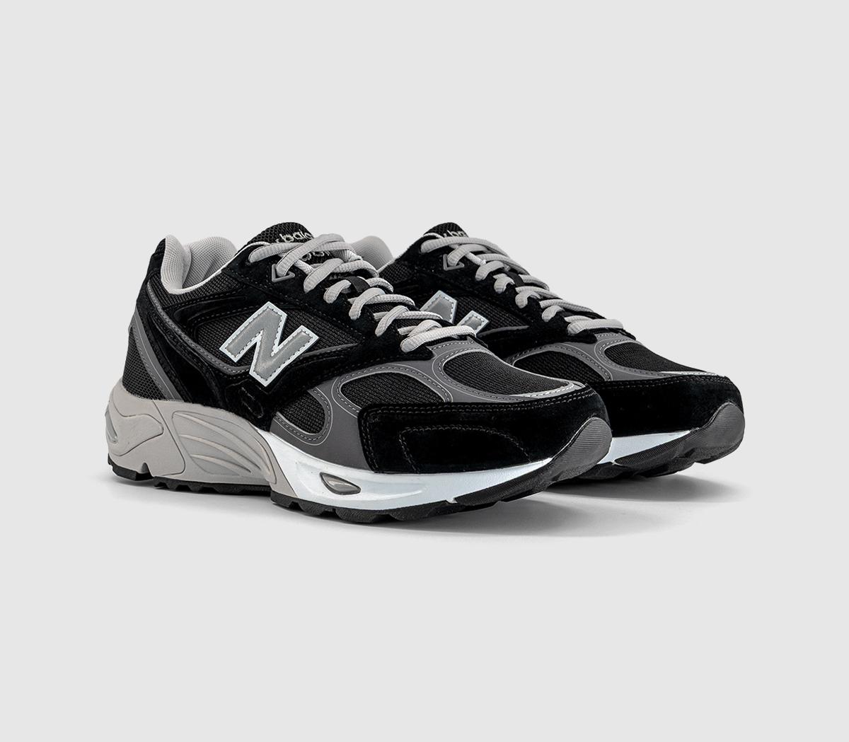 New Balance880R TrainersBlack Castlerock