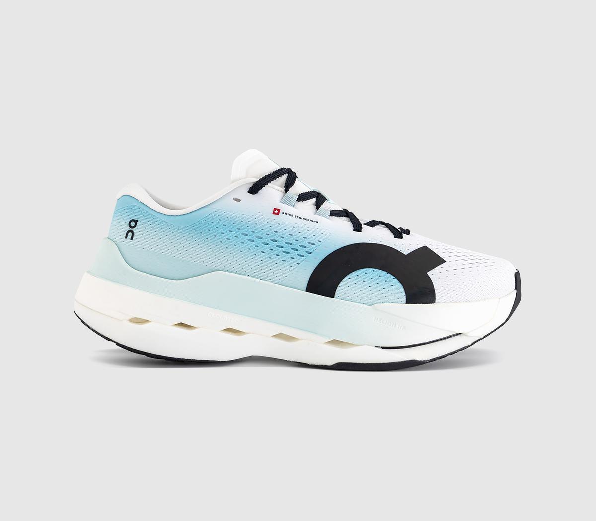 OnCloudboom Max TrainersWhite Flurry