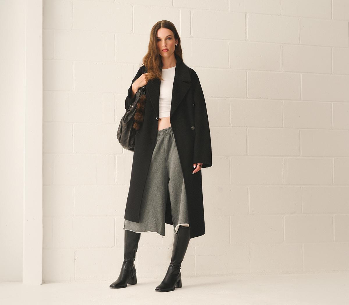OFFICEKiwi Stretch Leg Block Heel Knee BootsBlack