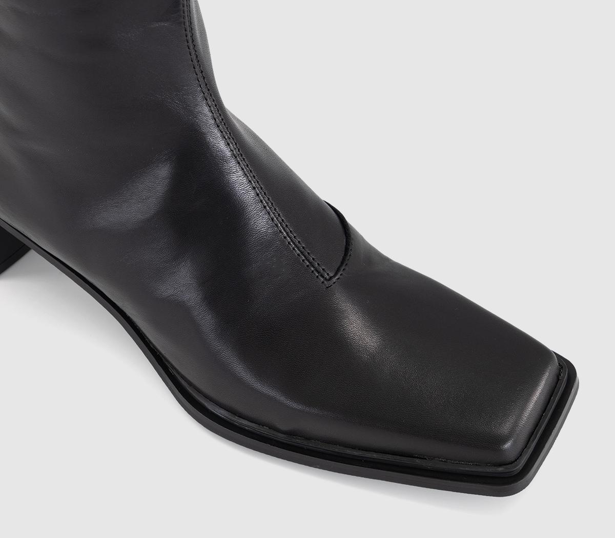 Vagabond ShoemakersElvina Ankle BootsBlack Leather