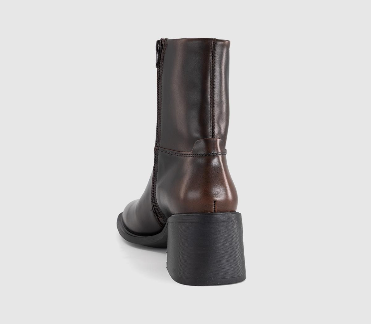 Vagabond ShoemakersVega Brush Off Ankle BootsChocolate Brush Off