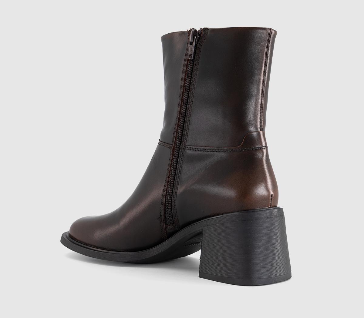 Vagabond ShoemakersVega Brush Off Ankle BootsChocolate Brush Off