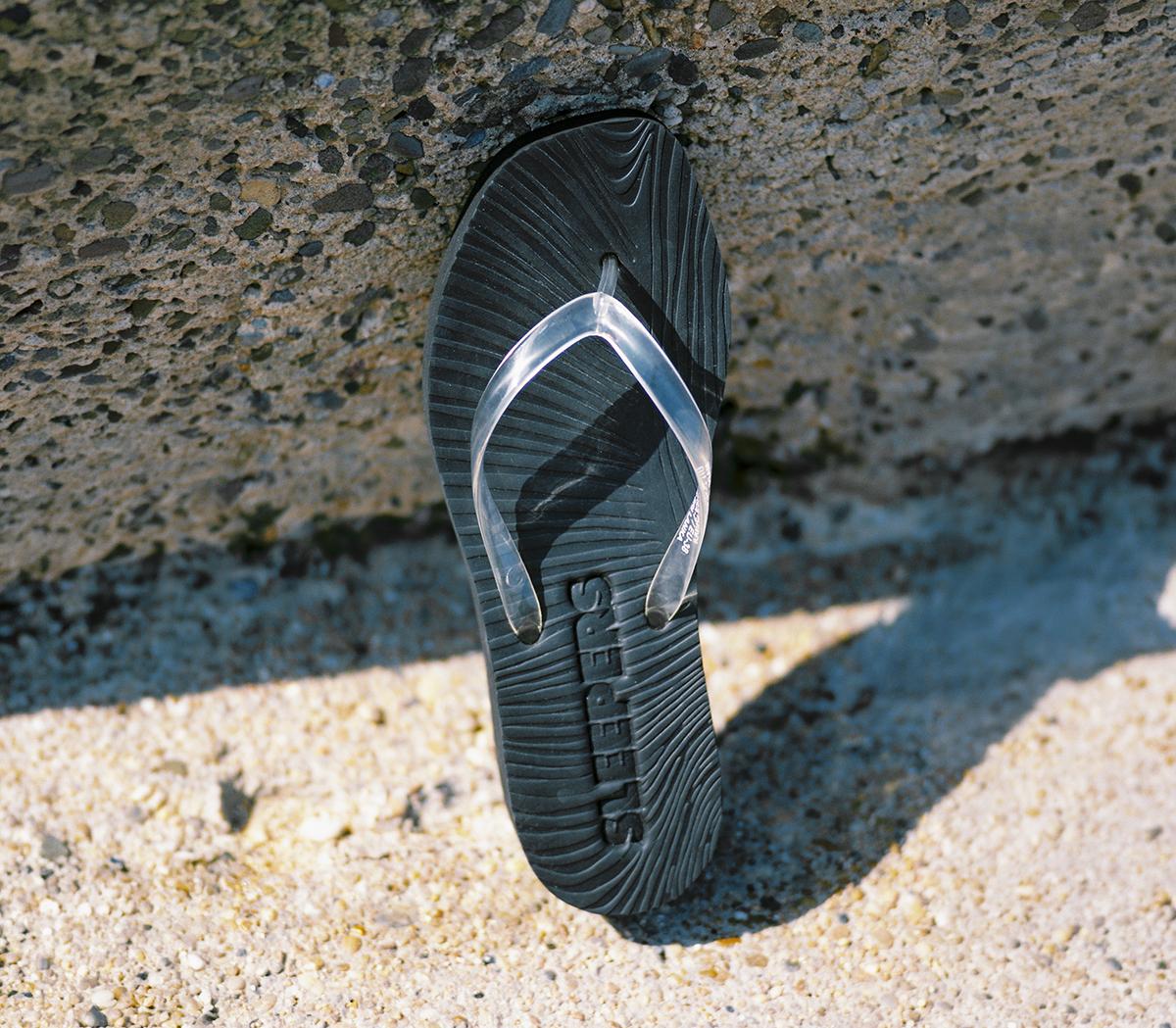 SleepersTapered Platform Flip FlopBlack Clear Transparent
