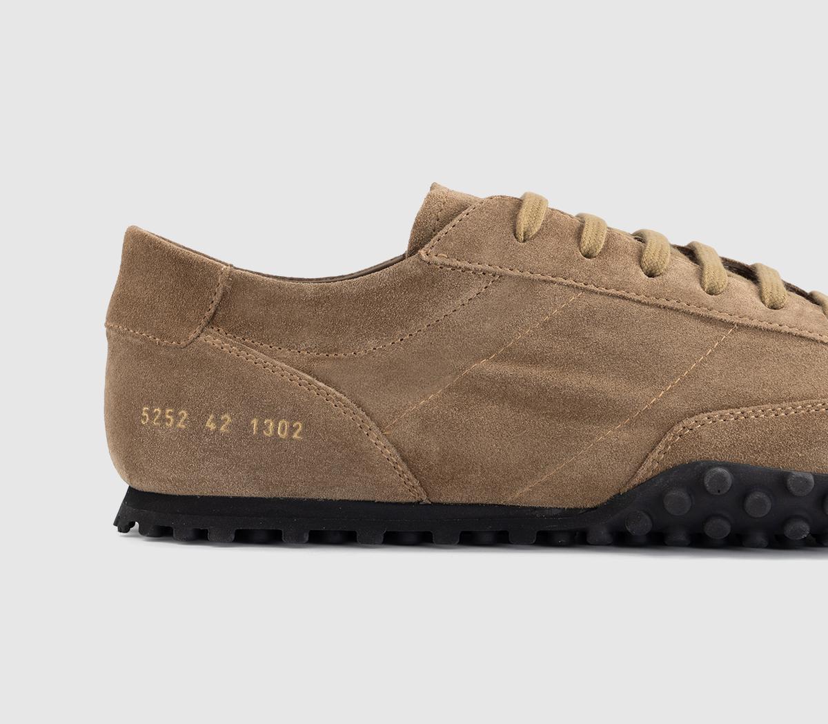 Common ProjectsMinimal Runner Seventy TrainersTan Suede