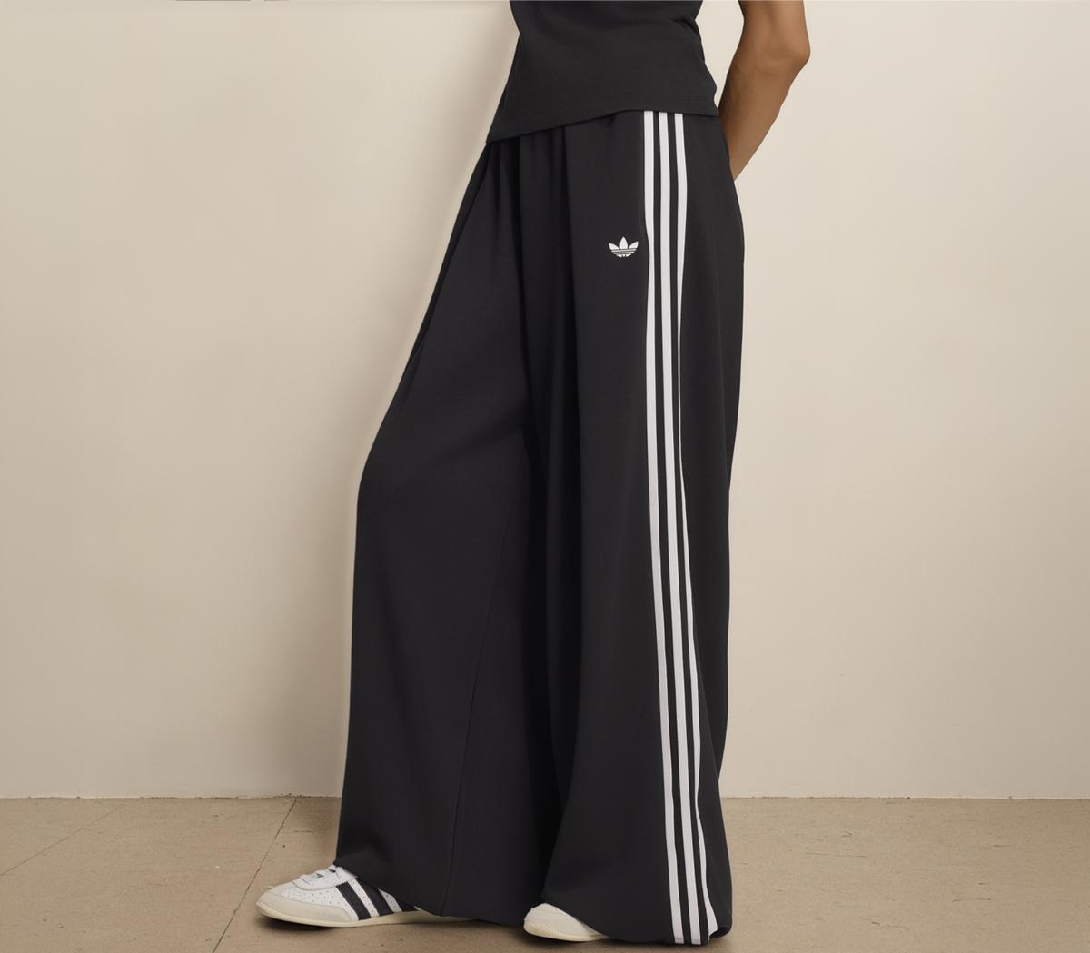 adidasadidas Adiluna X Jennie Pleated Track PantBlack