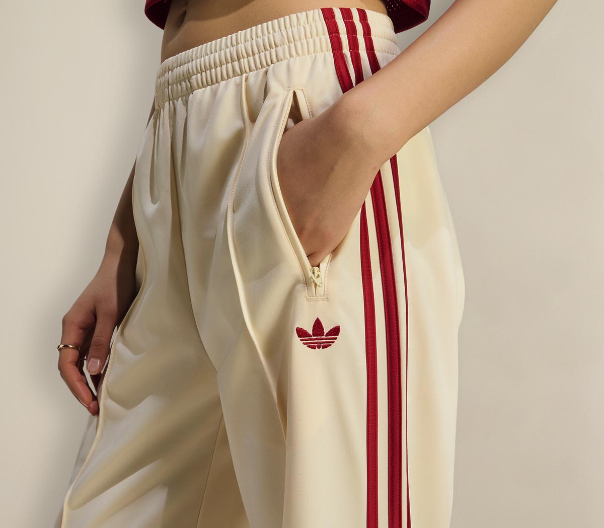 adidasadidas Firebird Track TopWarm Vanilla Team Victory Red
