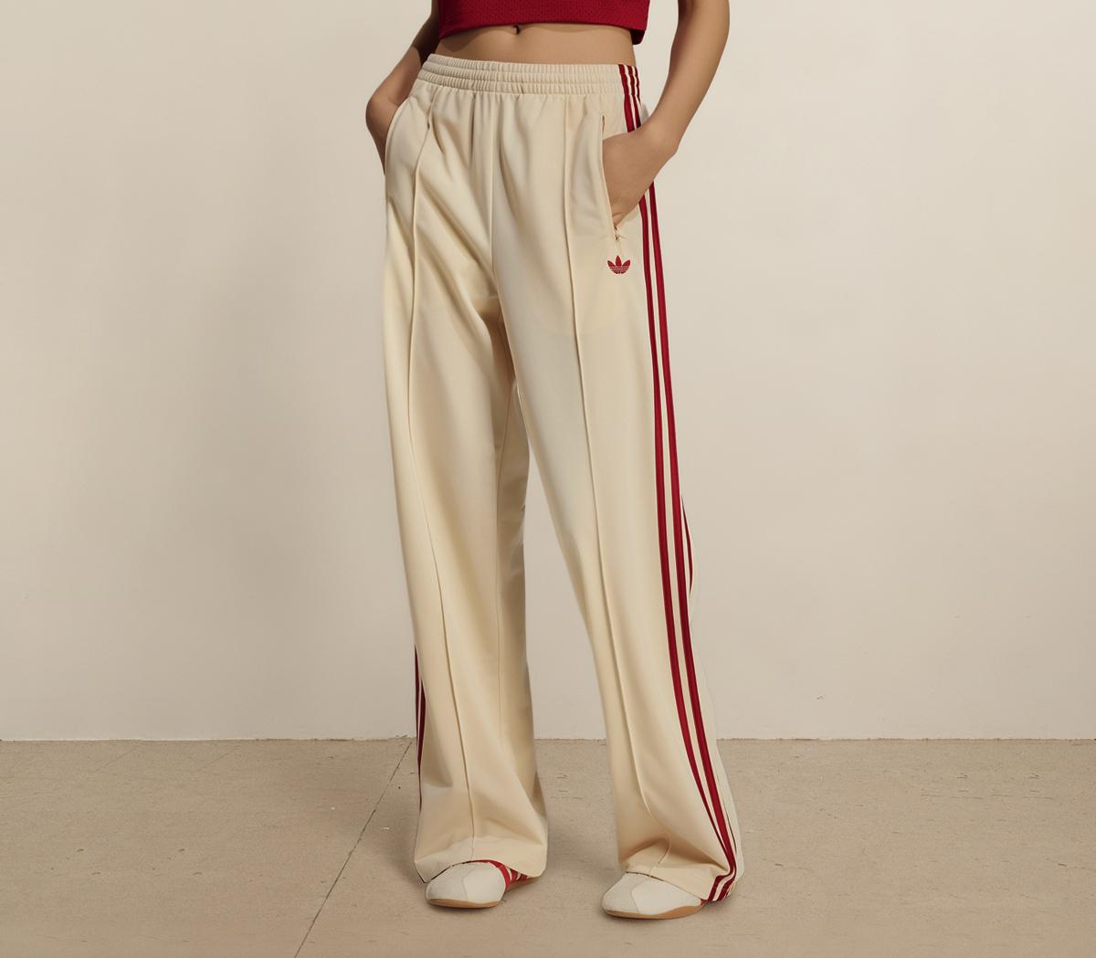 adidasadidas Firebird Track TopWarm Vanilla Team Victory Red