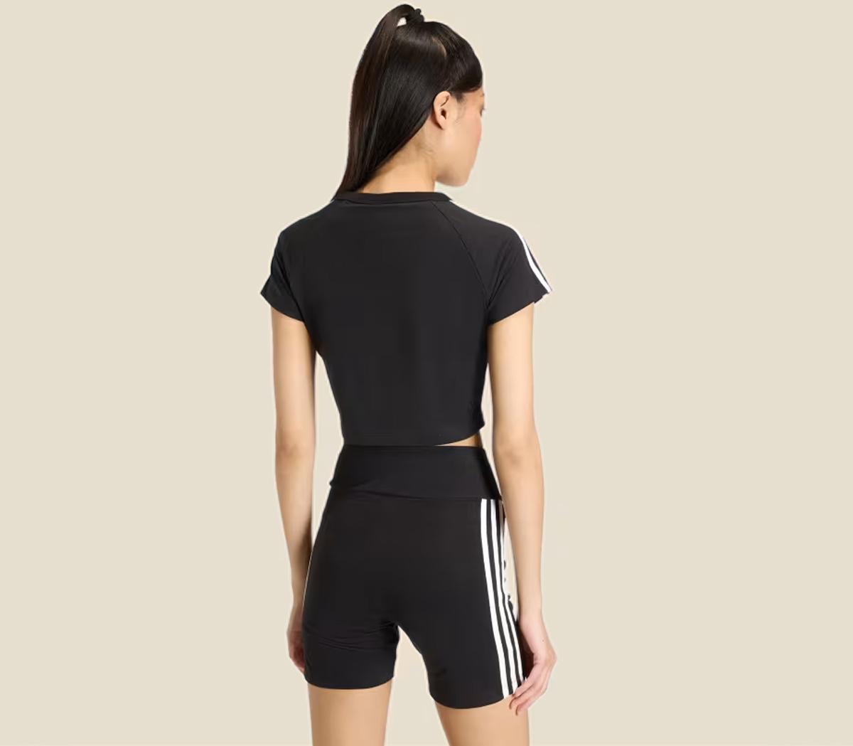 adidasadidas SST Baby TeeBlack Black White