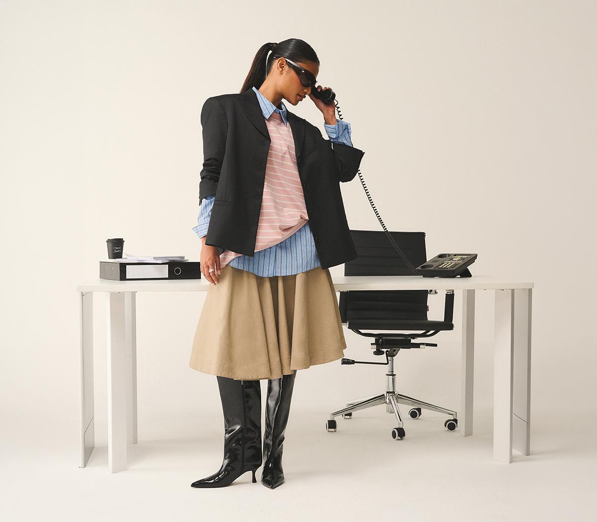 OFFICEKelly Smart Knee BootsBlack Leather