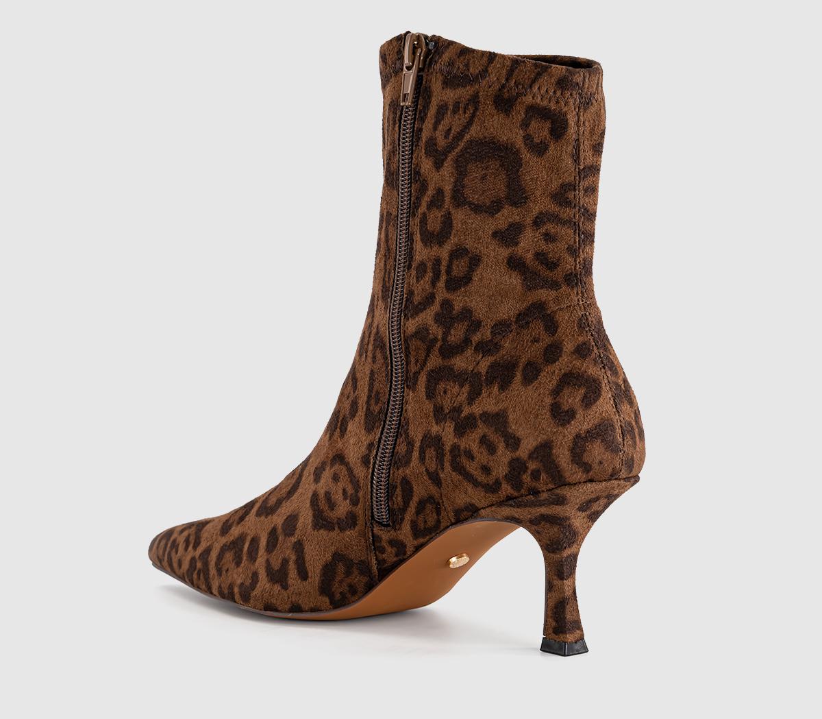 OFFICEAstonish - Stretch Smart Ankle BootLeopard