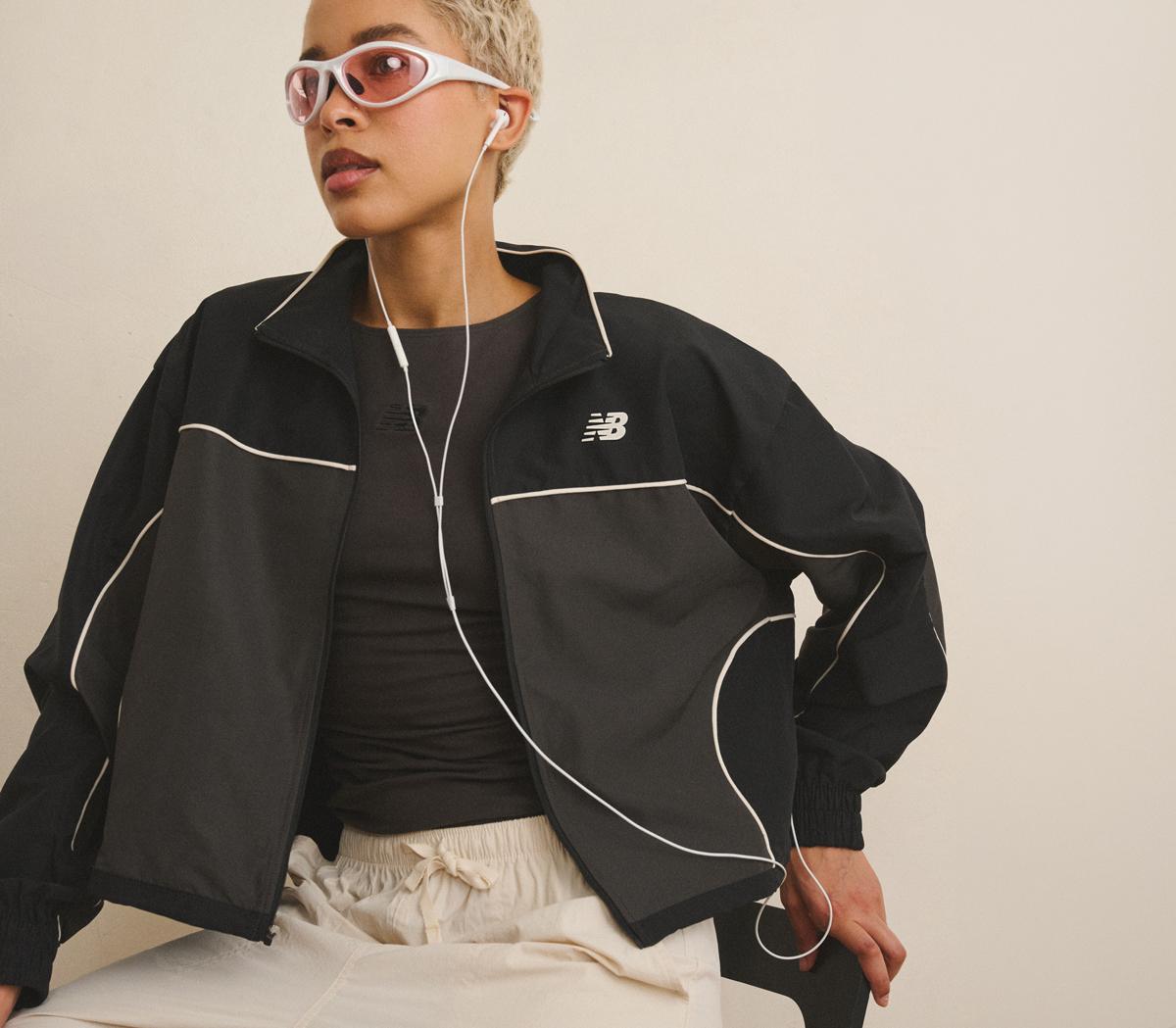 New BalanceTrackside Woven JacketBlack Cement
