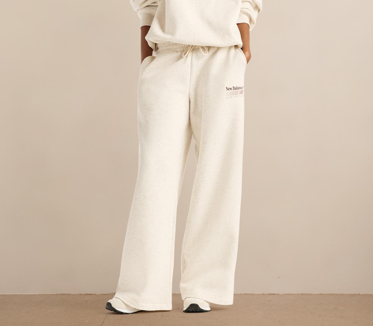 New BalanceTrackside Fleece PantsLinen Heather