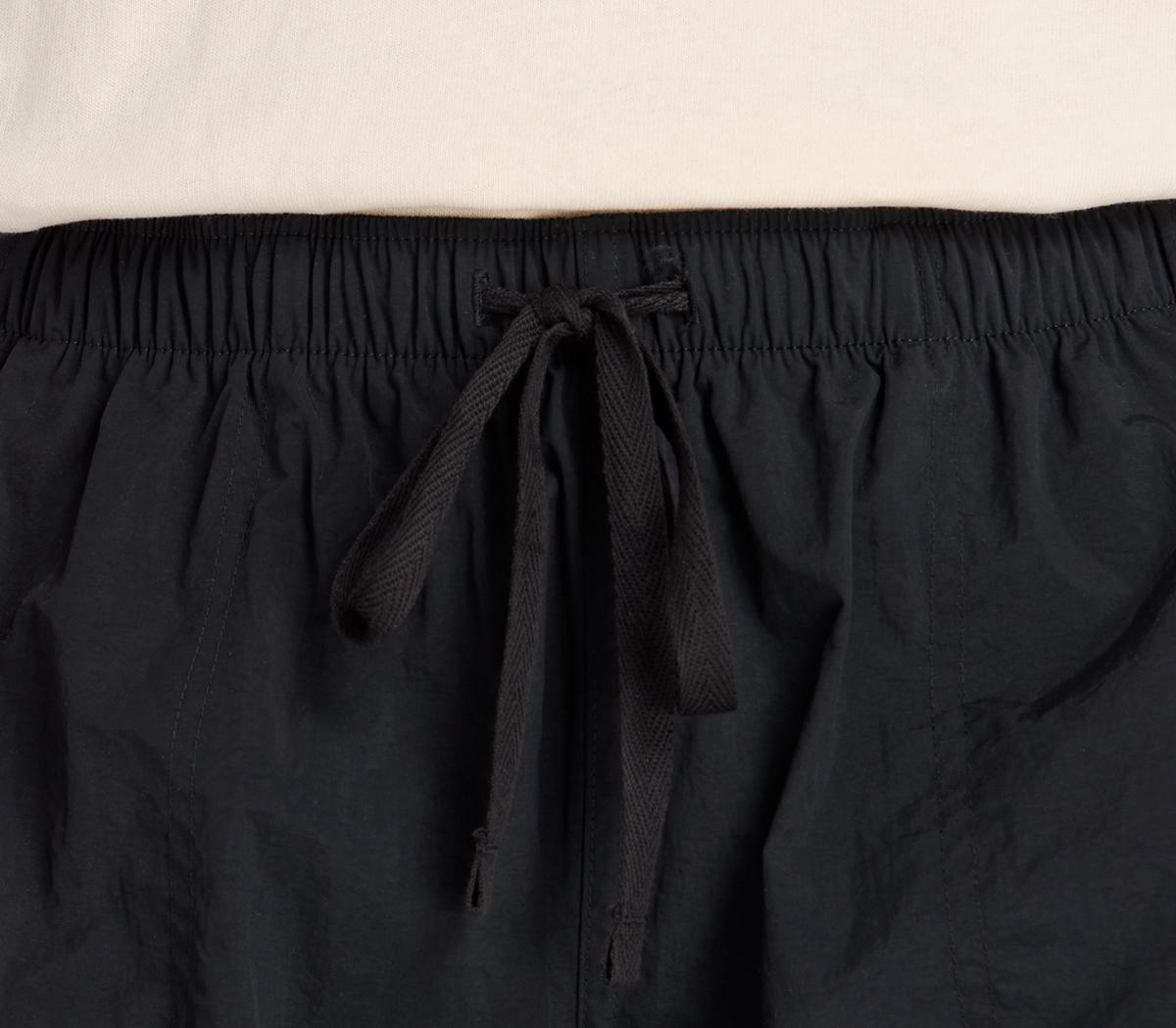New BalanceWoven Cargo PantsBlack