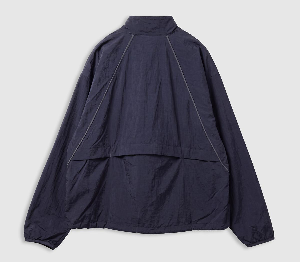 New BalanceNB Sport Legacy Graphic Long SleeveDark Night