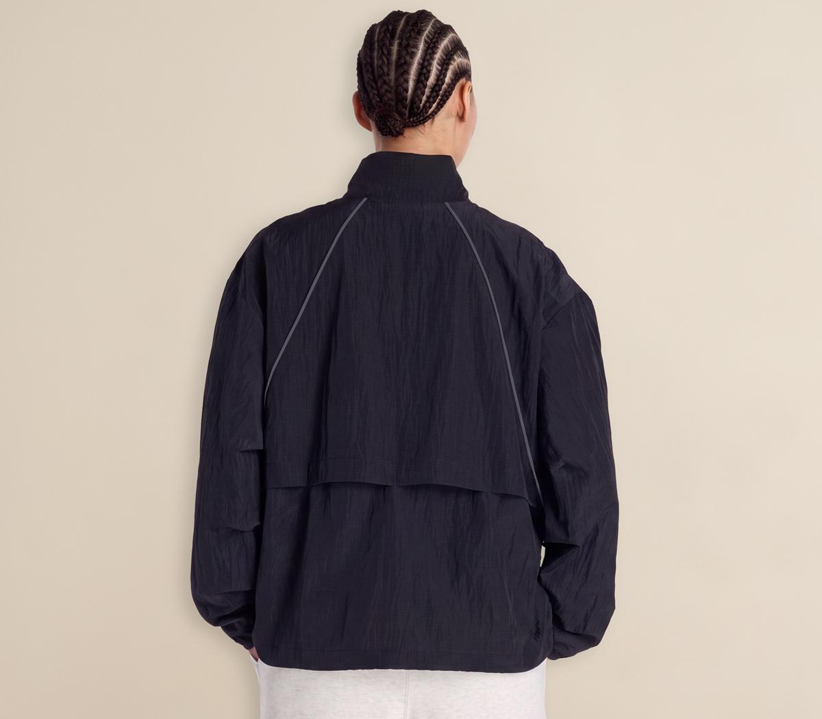 New BalanceNB Sport Legacy Graphic Long SleeveDark Night