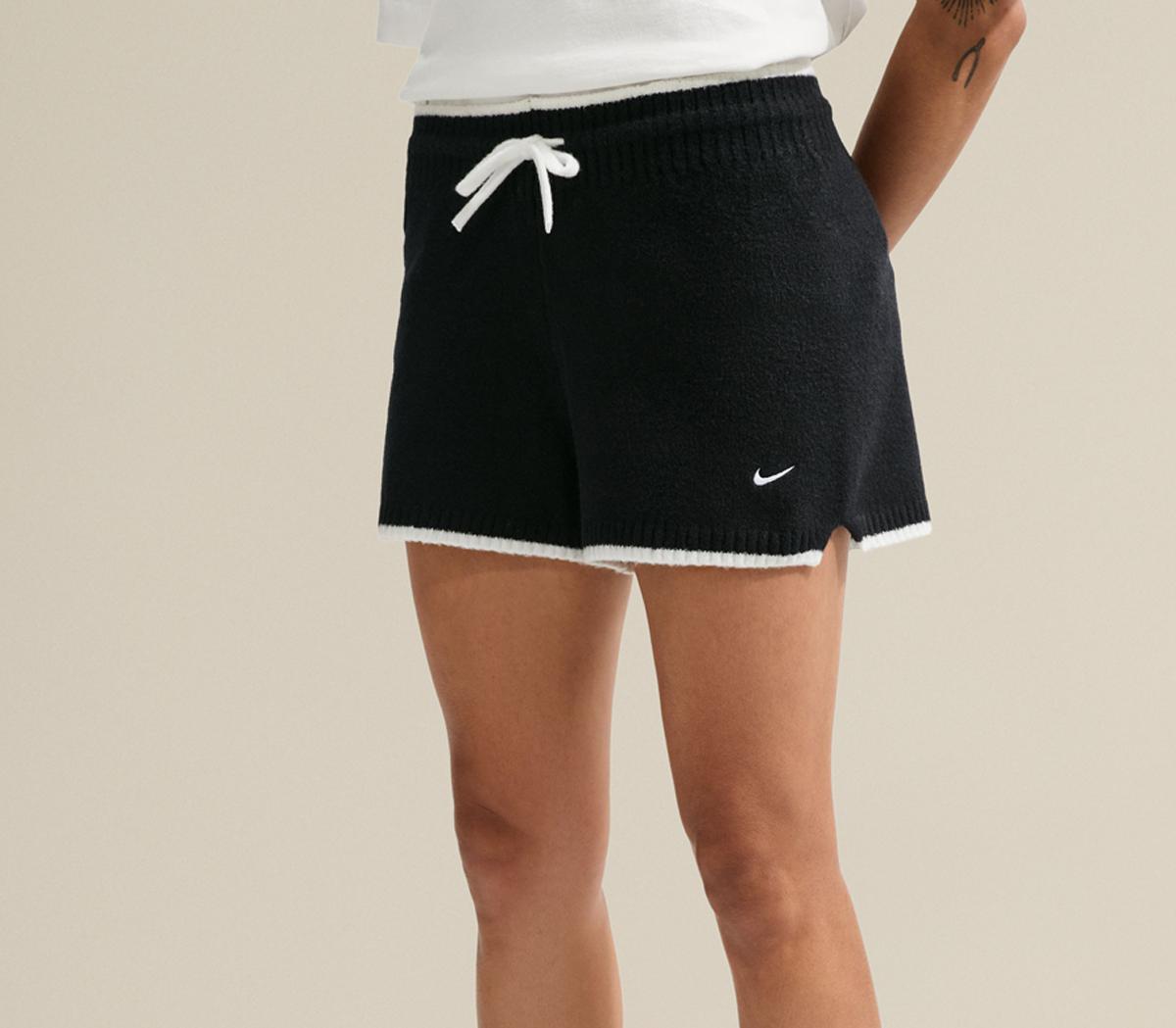 NikeNike Knit ShortsBlack White
