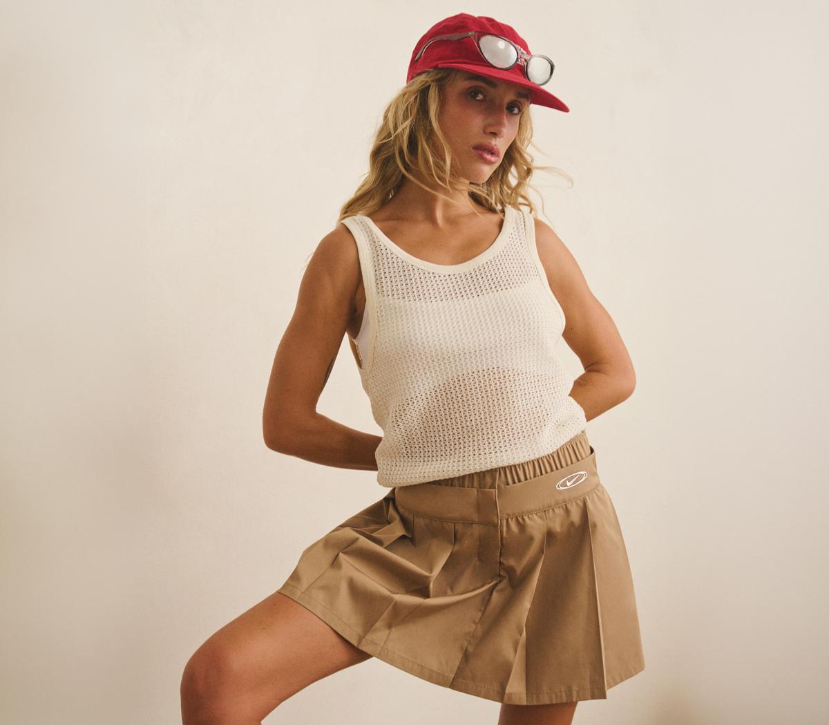 NikeNike Pleated Mini SkirtParachute Beige Metallic Silver