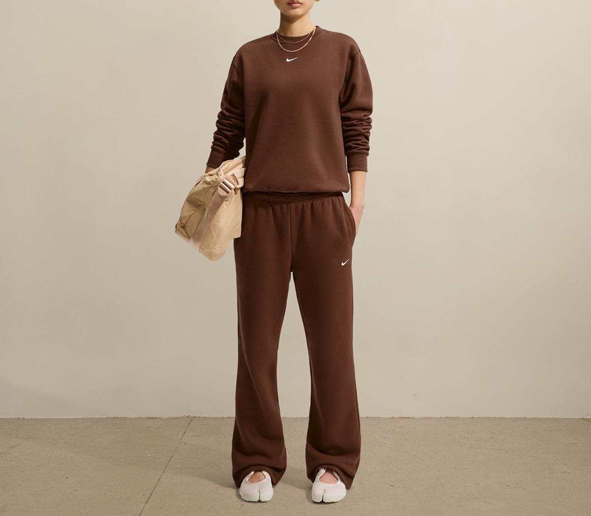 NikeNike Straight Leg Fleece JoggerCacao Wow