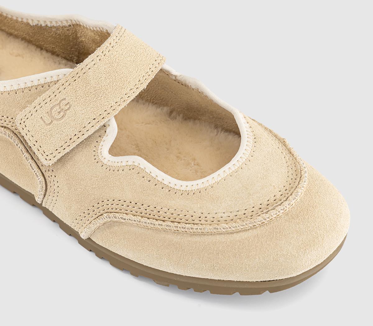 UGGQuill Mary JanesSandcastle