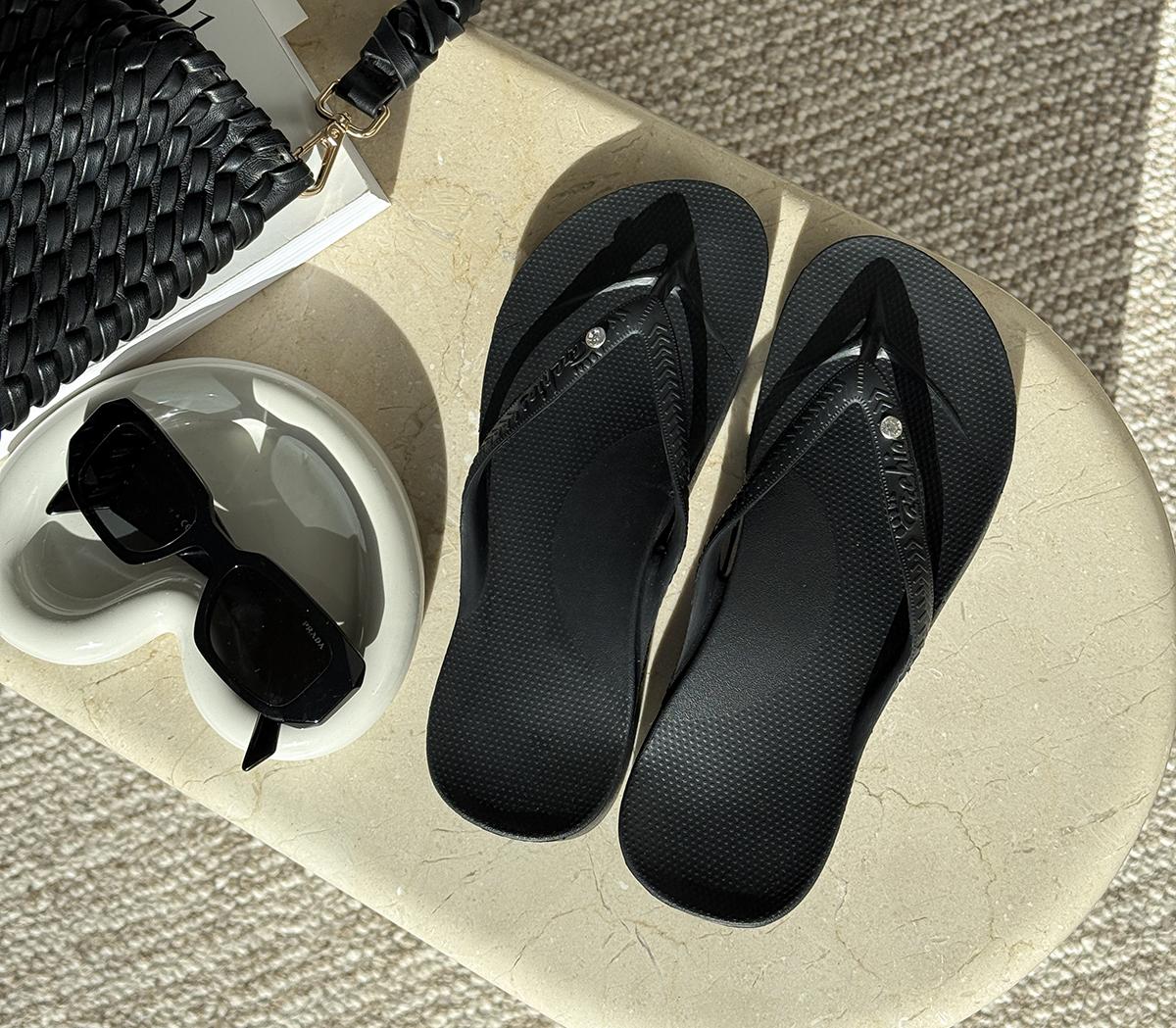 ArchiesArchies Crystal Flip FlopsBlack