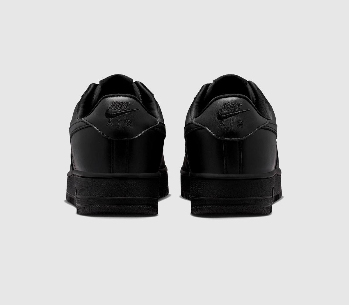 NikeAir Force 1 01 TrainersBlack Mono