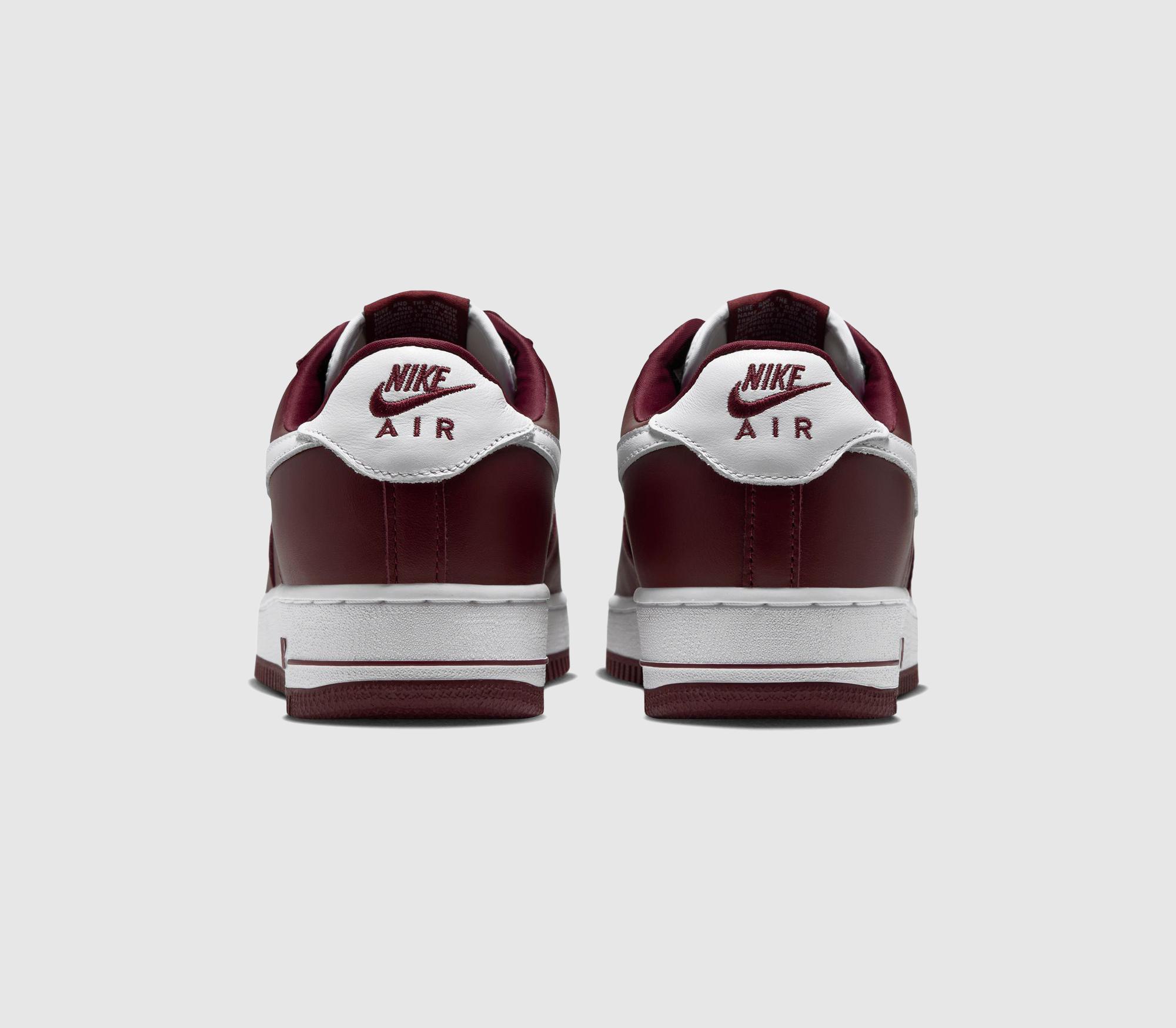 NikeAir Force 1 01 TrainersDark Team Red White