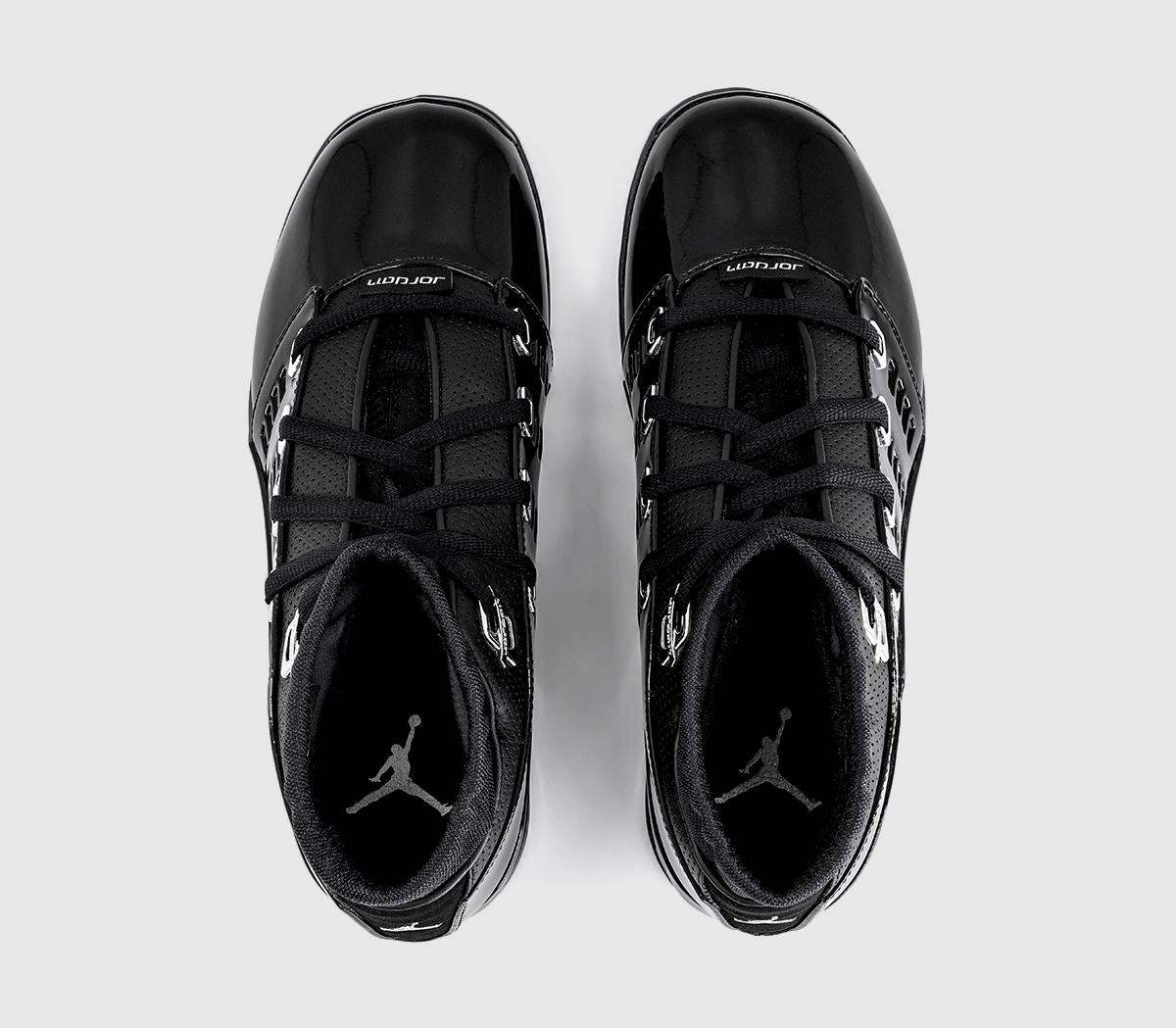 NikeAir Jordan 17 Low TrainersBlack Black Metallic Silver