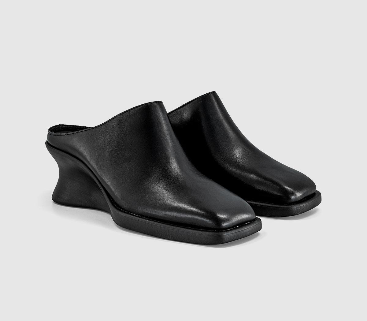 CamperLouise Heeled MuleBlack Leather