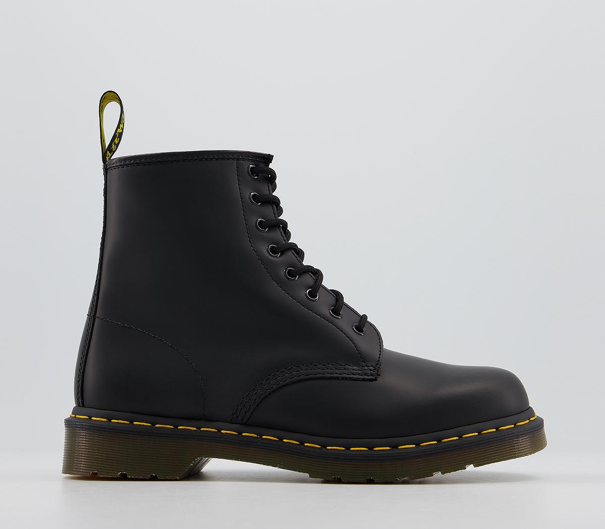 Dr. Martens8 Eye Lace Boots MBlack Leather