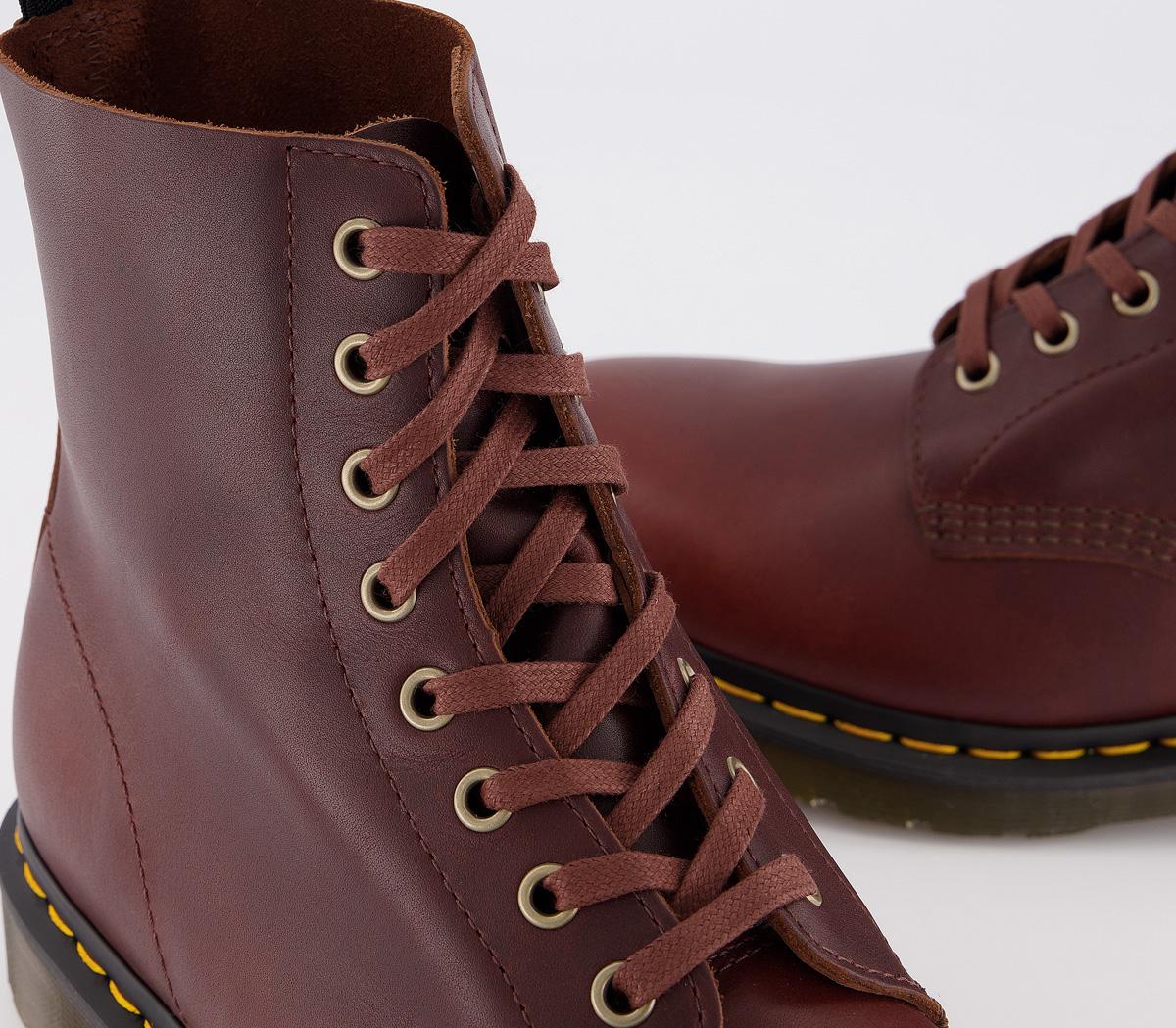Dr. MartensDm 8 Eye Lace BootsBrown Classic