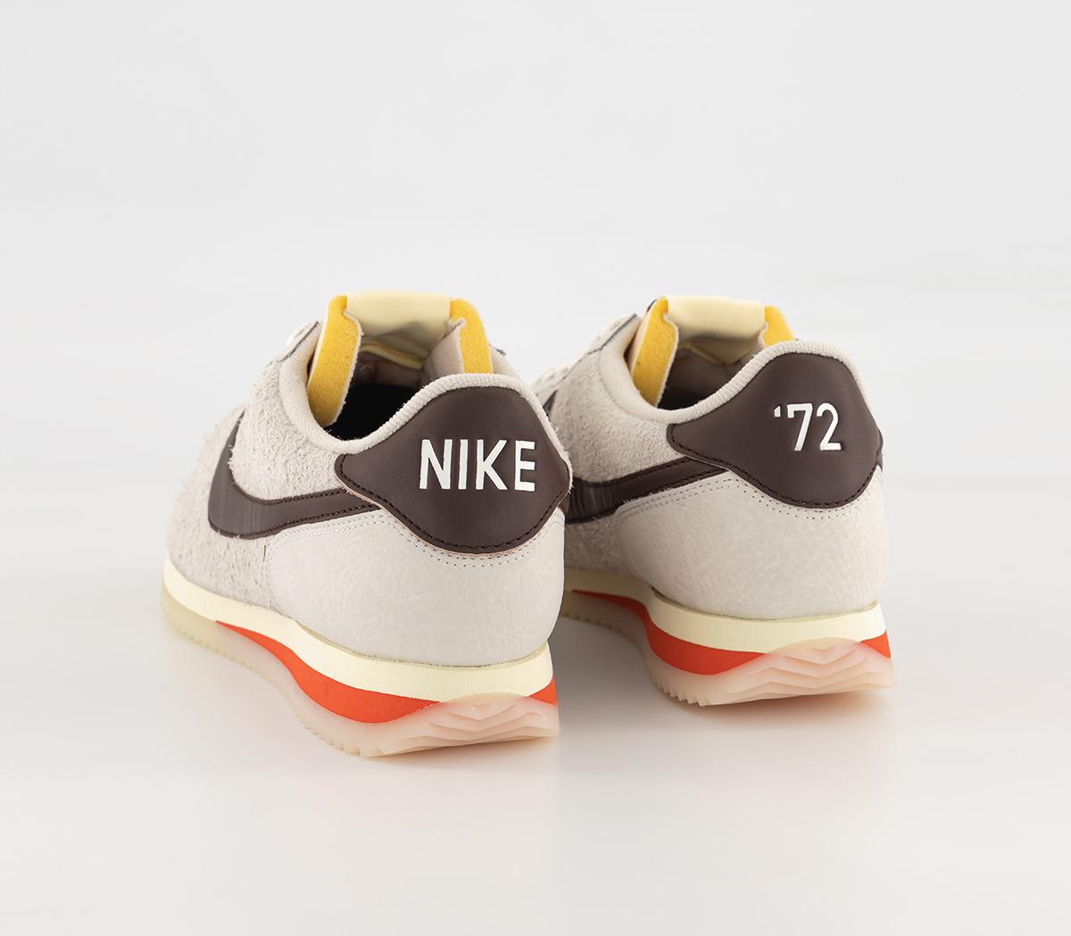 NikeCortez TrainersSail Earth Light Orewood Metallic Silver Picante R