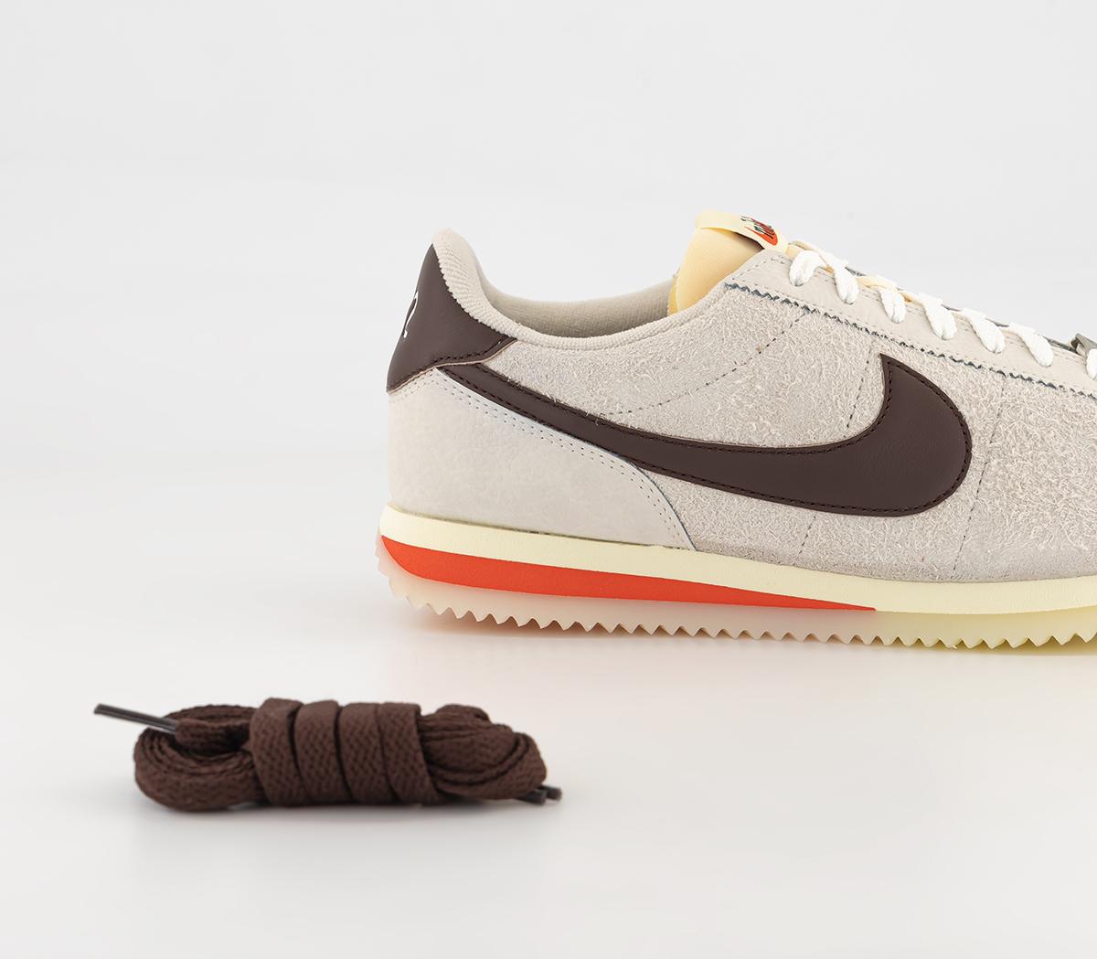 NikeCortez TrainersSail Earth Light Orewood Metallic Silver Picante R