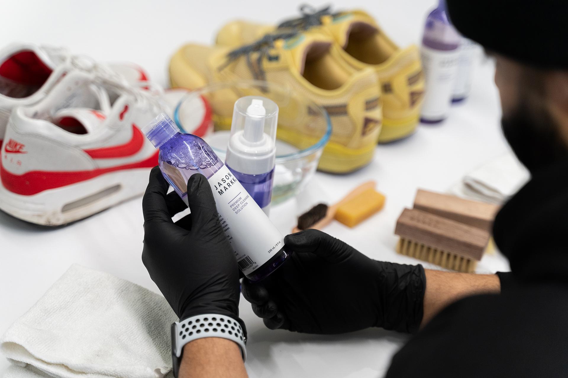 JASON MARKK AT OFFSPRING KING’S CROSS