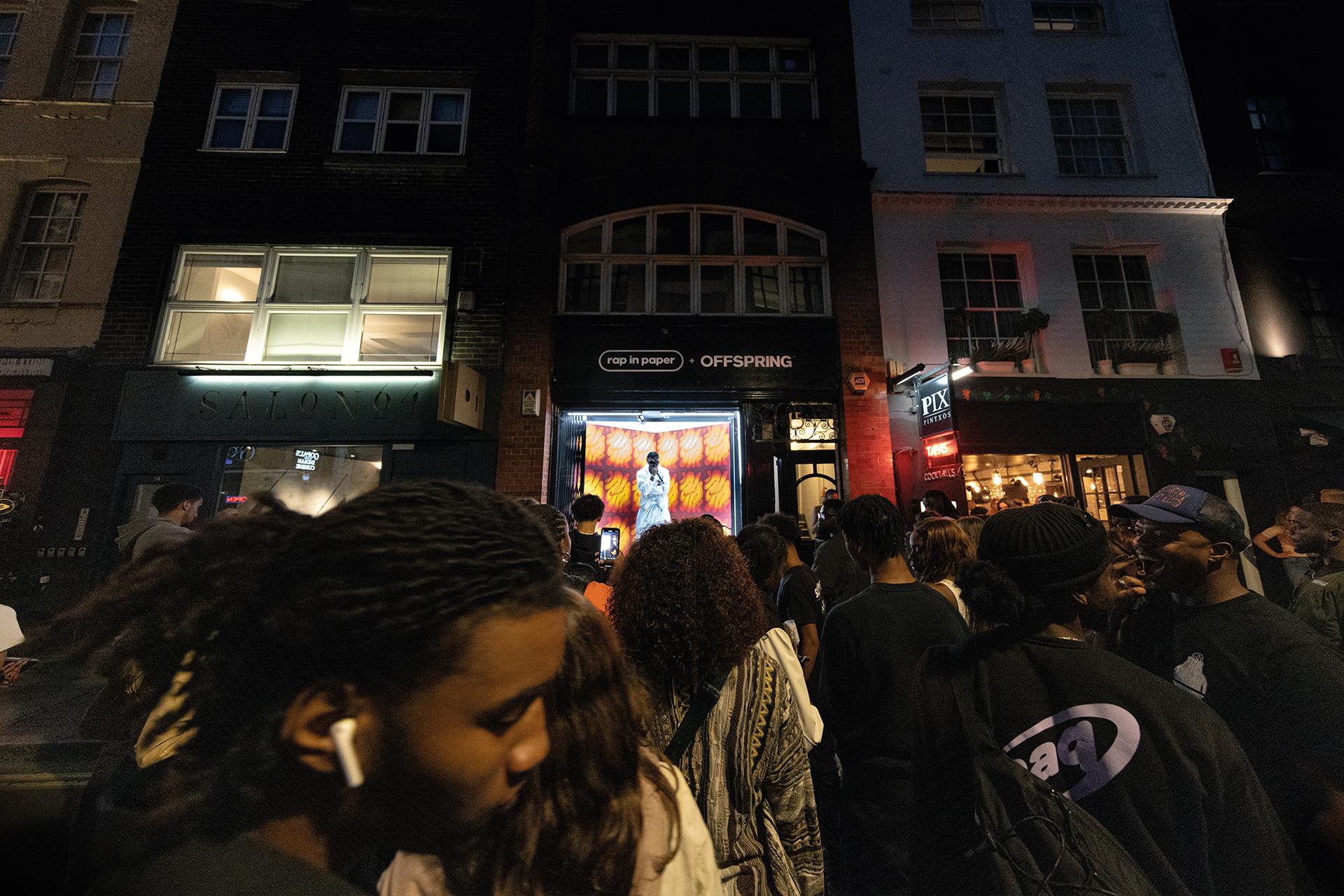 AIR MAX PLUS SOHO TAKE OVER