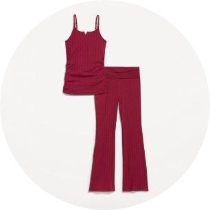 Image of a Set of matching nursing-ready pajamas.