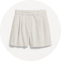 High waisted linen blend pull on shorts.
