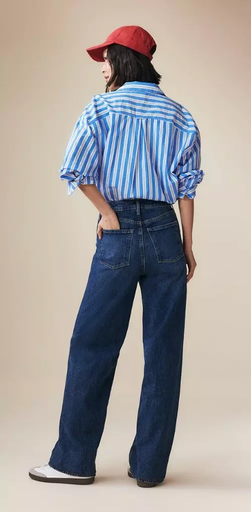 Wide leg jeans.