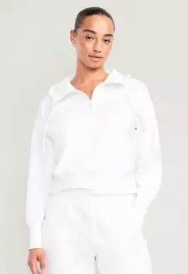 A female model wears a Dynamic Fleece 1/2-Zip Sweatshirt