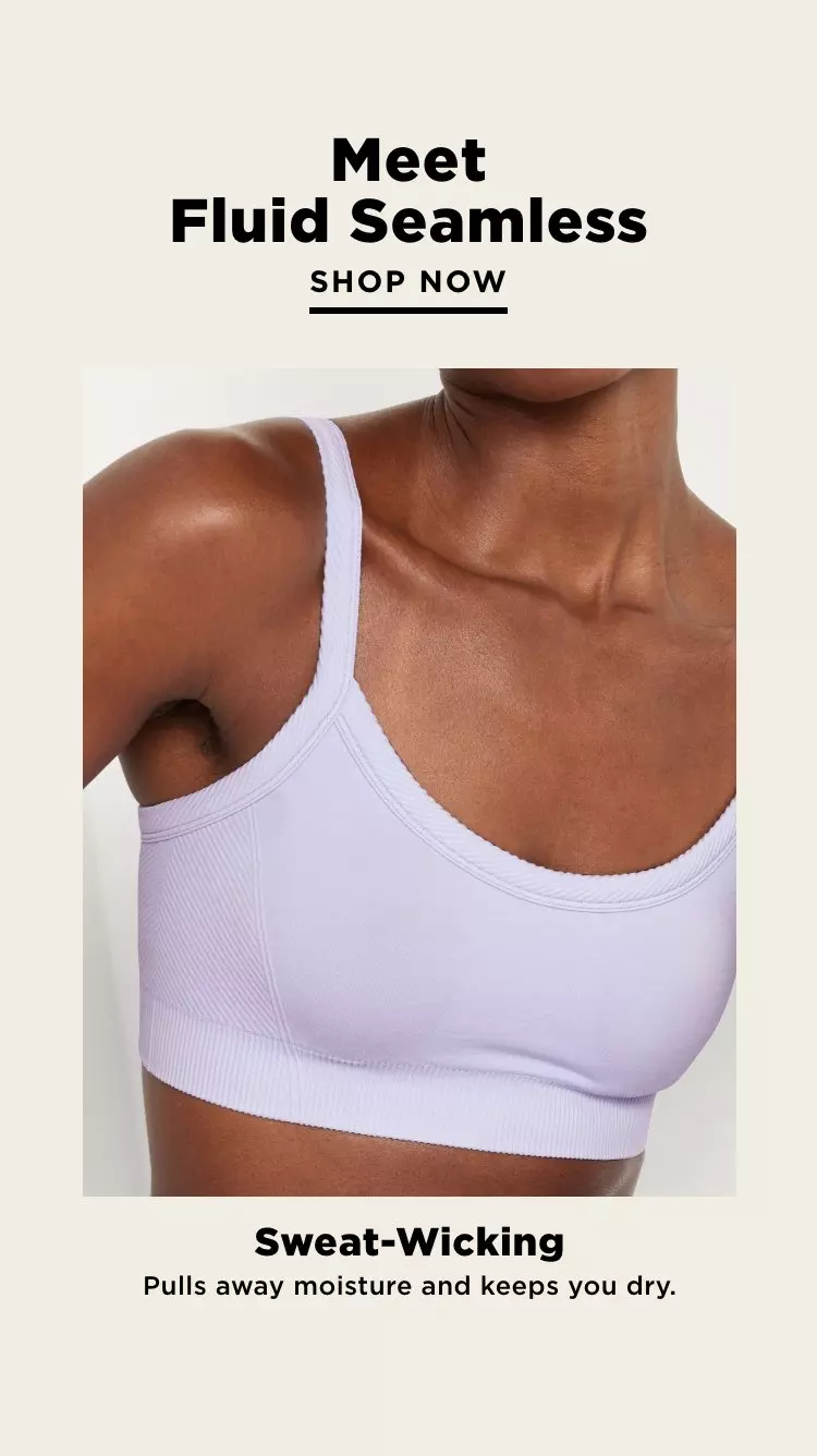 Light Support Fluid Seamless Ribbed Sports Bra