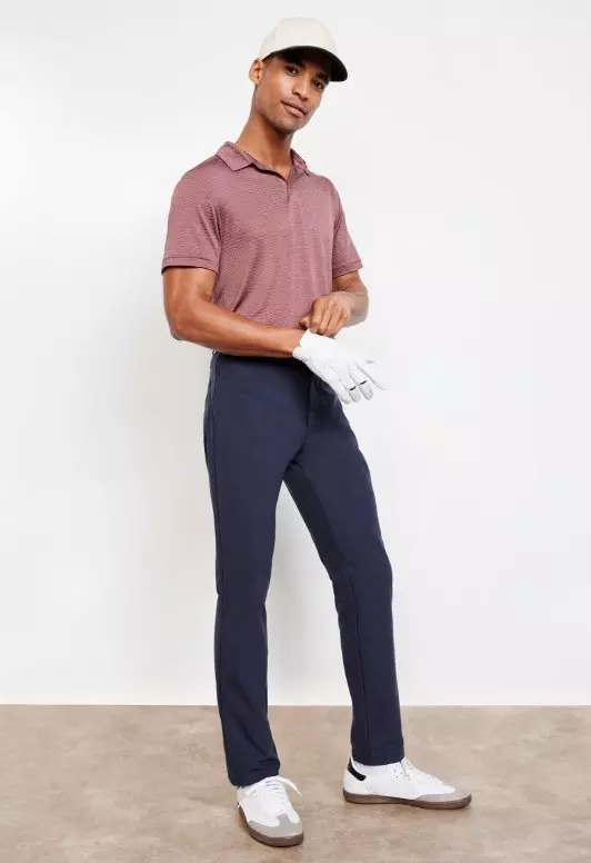 A male model wears Old Navy activewear.