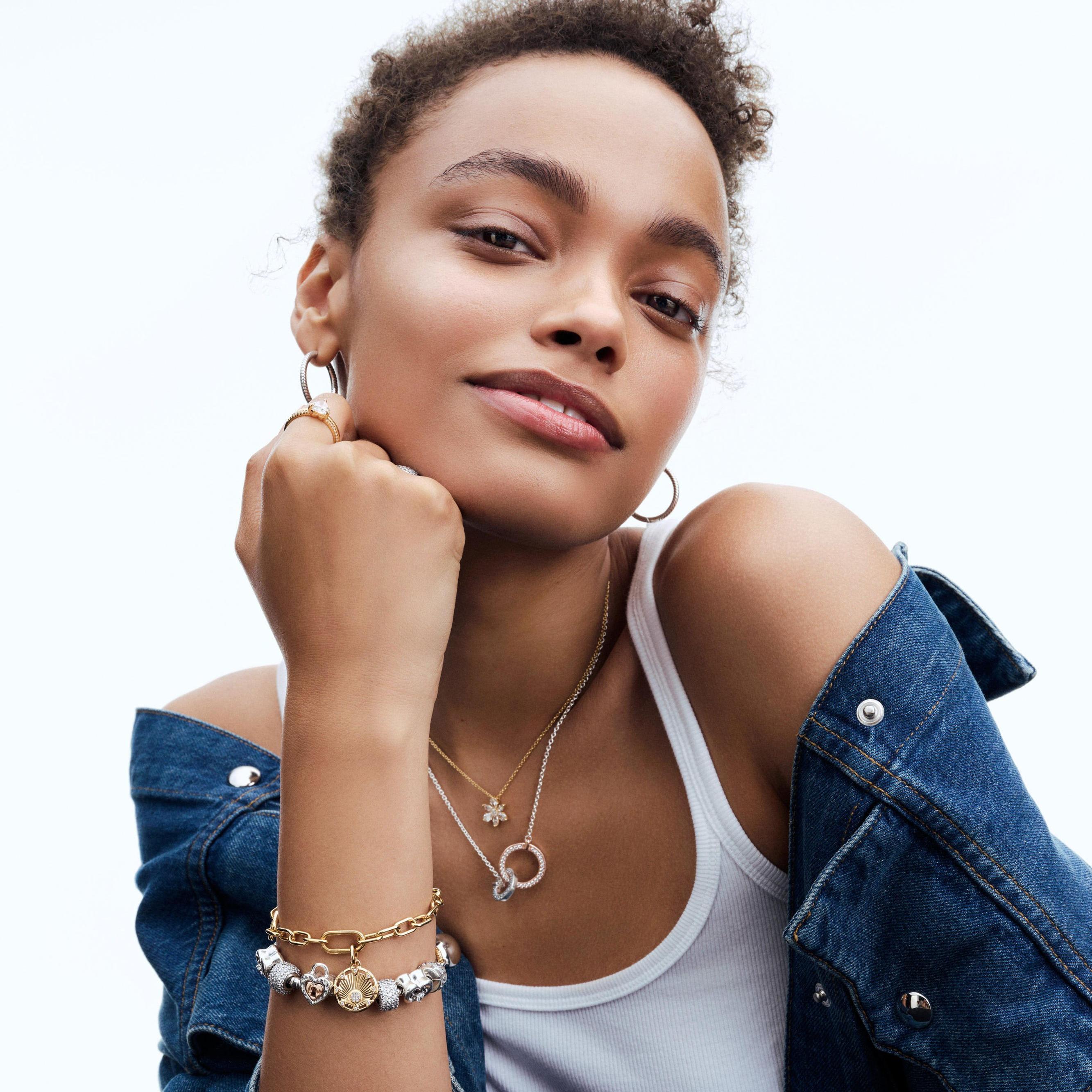 Celebrities with pandora bracelets hotsell