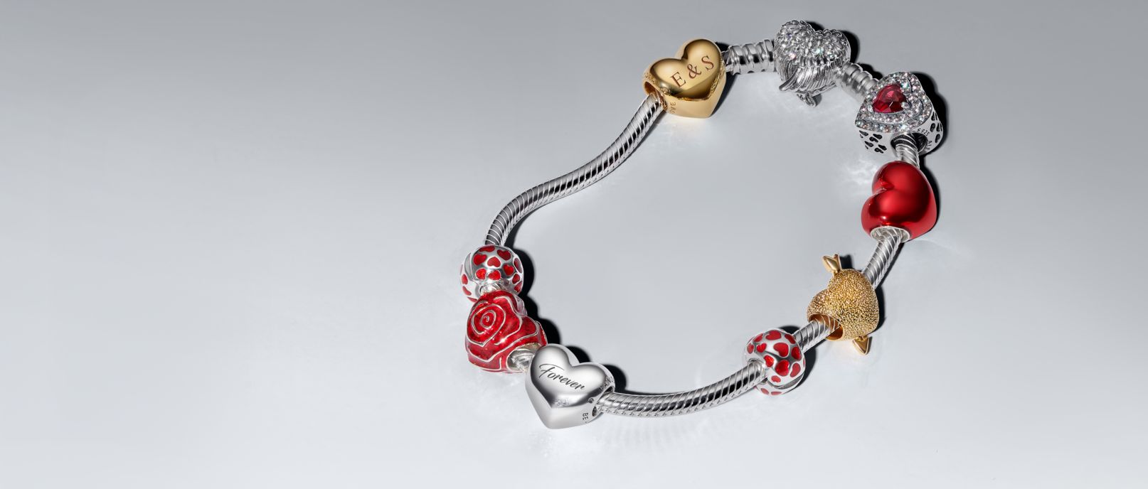 Pandora AU Get a FREE Valentine s Gift with a 129 spend