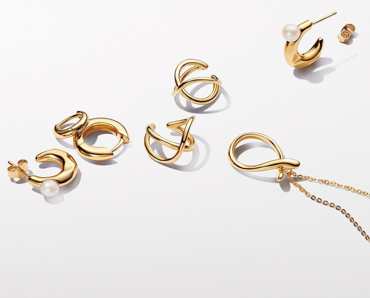 Pandora store collection online