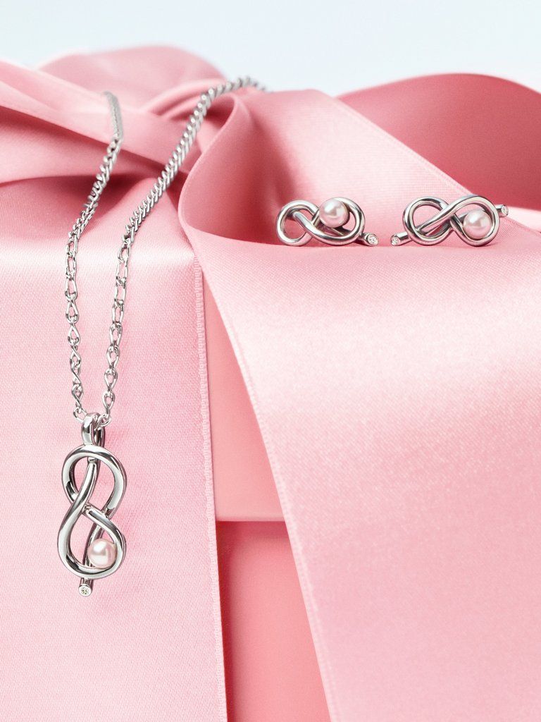 Pandora Moments Collection | Pandora Canada Pandora Moments Collection | Pandora Canada