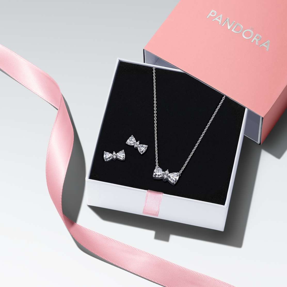 Pandora online retailers on sale