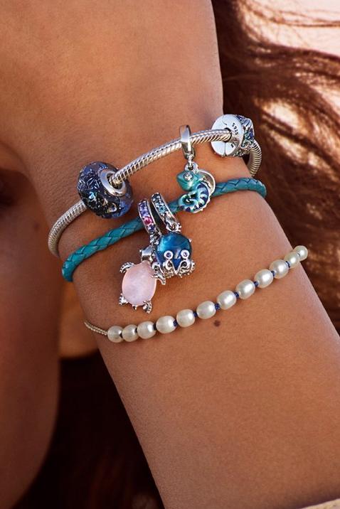 Pandora themed bracelet hot sale