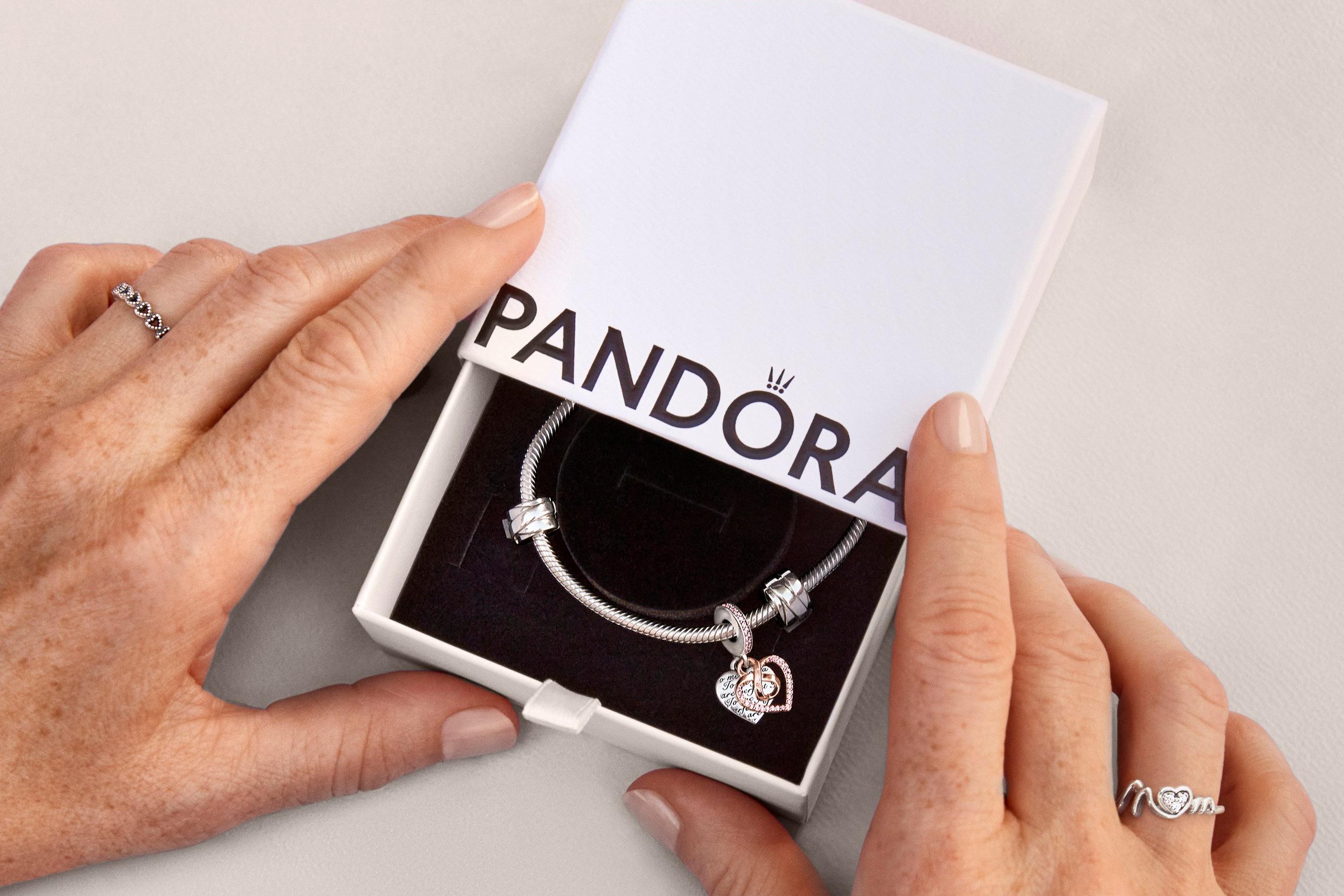 Pandora wedding jewellery shop