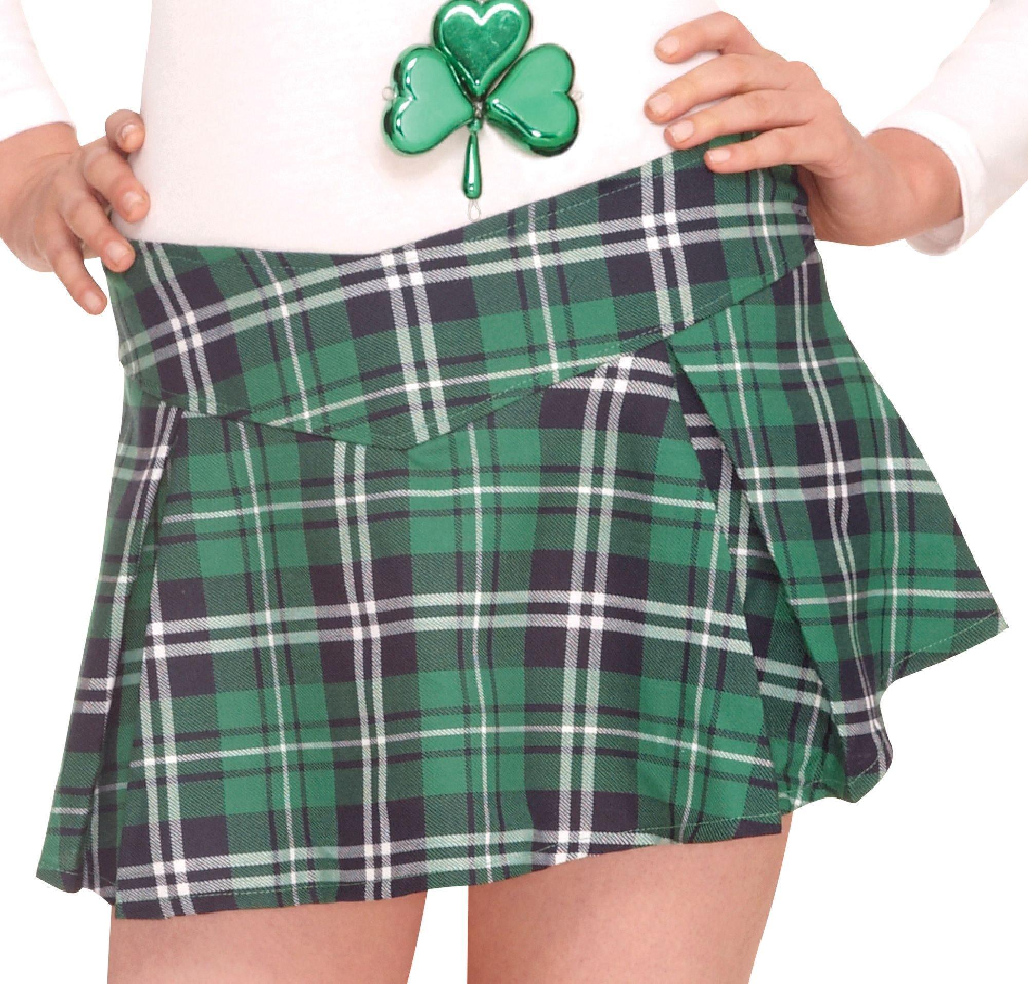 Holiday Fun Plaid Skirt In Hunter Green