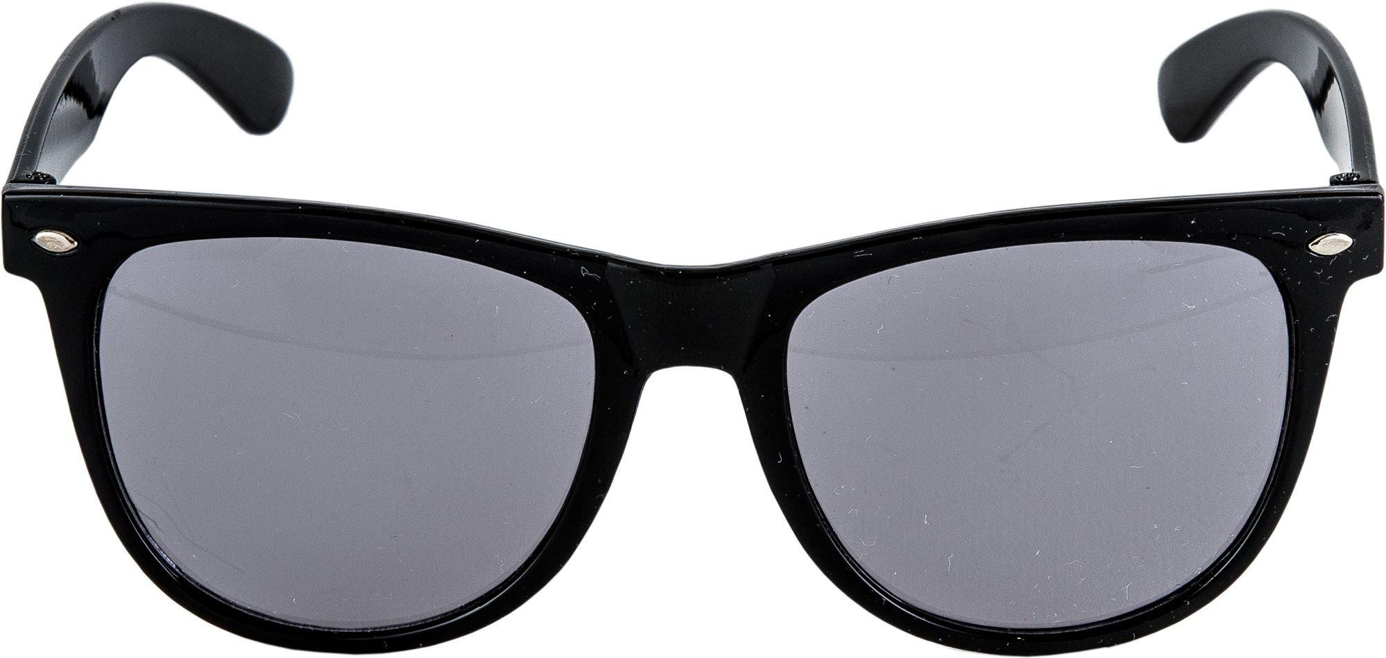Men's spring summer outfit with black plain sunglasses, gray plain